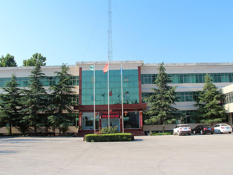 公司響應(yīng)國(guó)家環(huán)保要求，對(duì)企業(yè)進(jìn)行土壤檢測(cè)，各項(xiàng)檢測(cè)結(jié)果均達(dá)標(biāo)